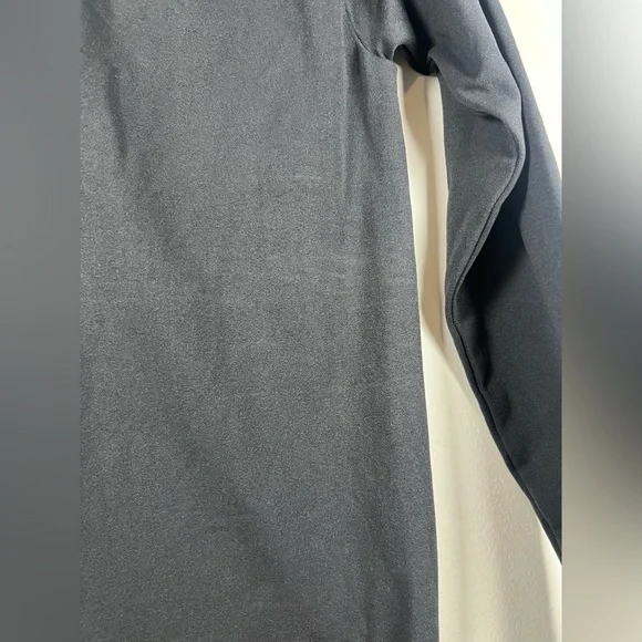 SKIMS ESSENTIAL CREW NECK LONG SLEEVE BODYSUIT Onyx Black - Picture 6 of 7